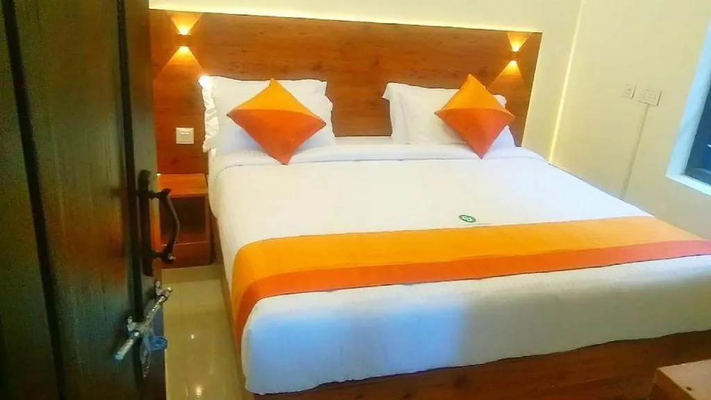 Willa Munnar Private 3Bhk, 3 Rooms Cottage - Hall, Dining Room, 3 Bedroom Delux With Parking Indie
